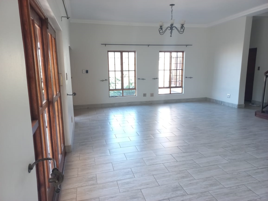 5 Bedroom Property for Sale in Cashan North West